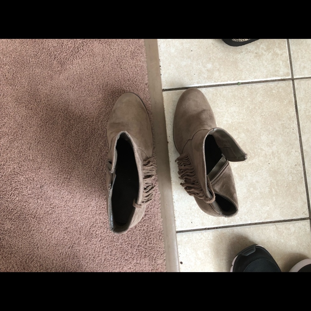 Fringe booties - Picture 5 of 5
